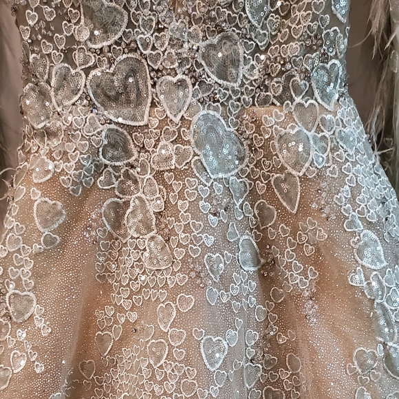 Size 10(XL) real fur long sleeves/ customized handbeand / gray / luxury dress - Picture 6 of 14